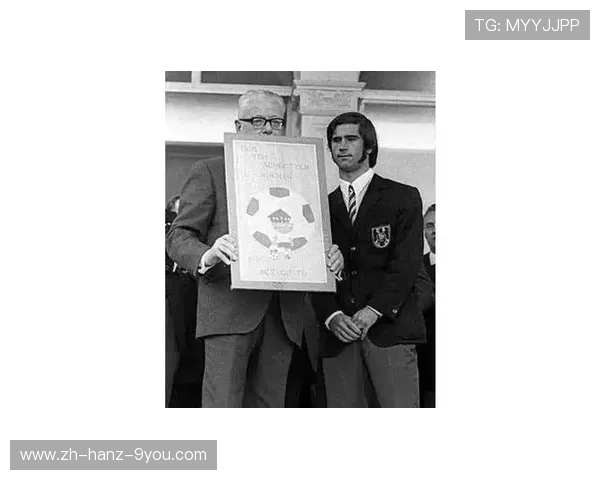 盖德穆勒的传奇进球生涯与他如何改变世界足球历史进程